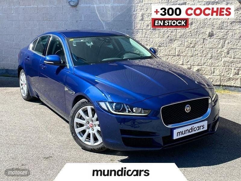 Azul Usado 2015 Jaguar XE Pure Berlina | 14.790 € (Un poco caro) - Imagen 1/4