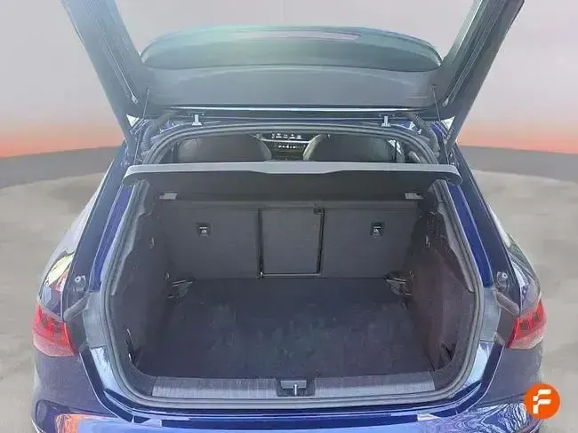 Usado Audi A3 Sportback e-tron S-Line 150 CV (110 kW) 2021 Azul Utilitario