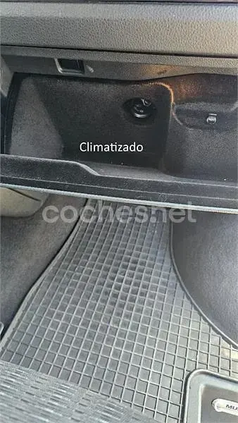 Usado VW Multivan 204 CV (150 kW) 2017 Marrón Monovolumen