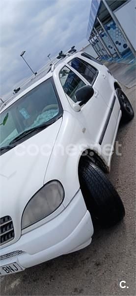 Usado Mercedes ML430 272 CV (200 kW) 2001 Blanco SUV