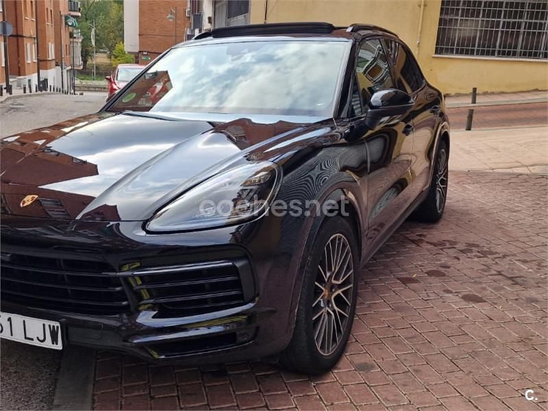 Negro Usado 2020 Porsche Cayenne SUV | 44.500 € - Imagen 1/4