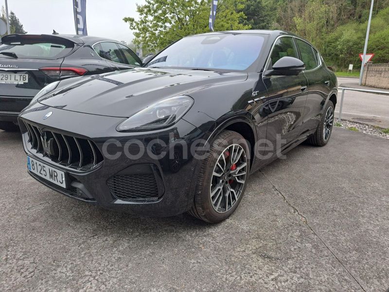 Negro Usado 2024 Maserati Grecale GT SUV | 83.900 € (Buen precio) - Imagen 1/4