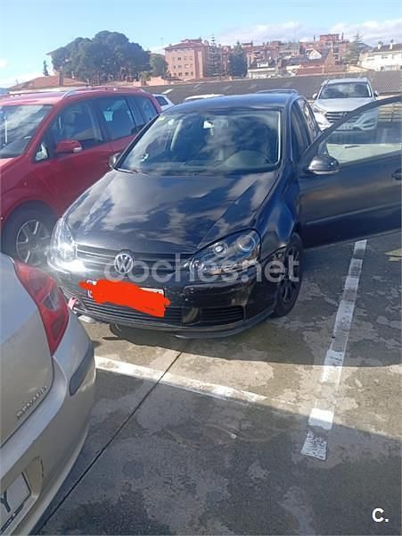 Usado VW Golf IV 130 CV (95 kW) 2004 Negro Berlina