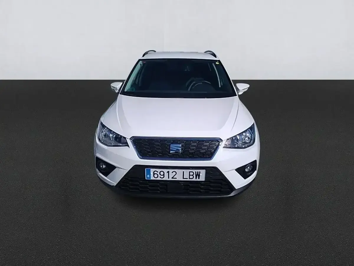 Usado Seat Arona Ecomotive 116 CV (85 kW) 2019 Blanco SUV