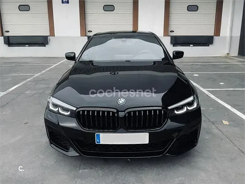 Usado BMW 520 204 CV (150 kW) 2022 Negro Berlina