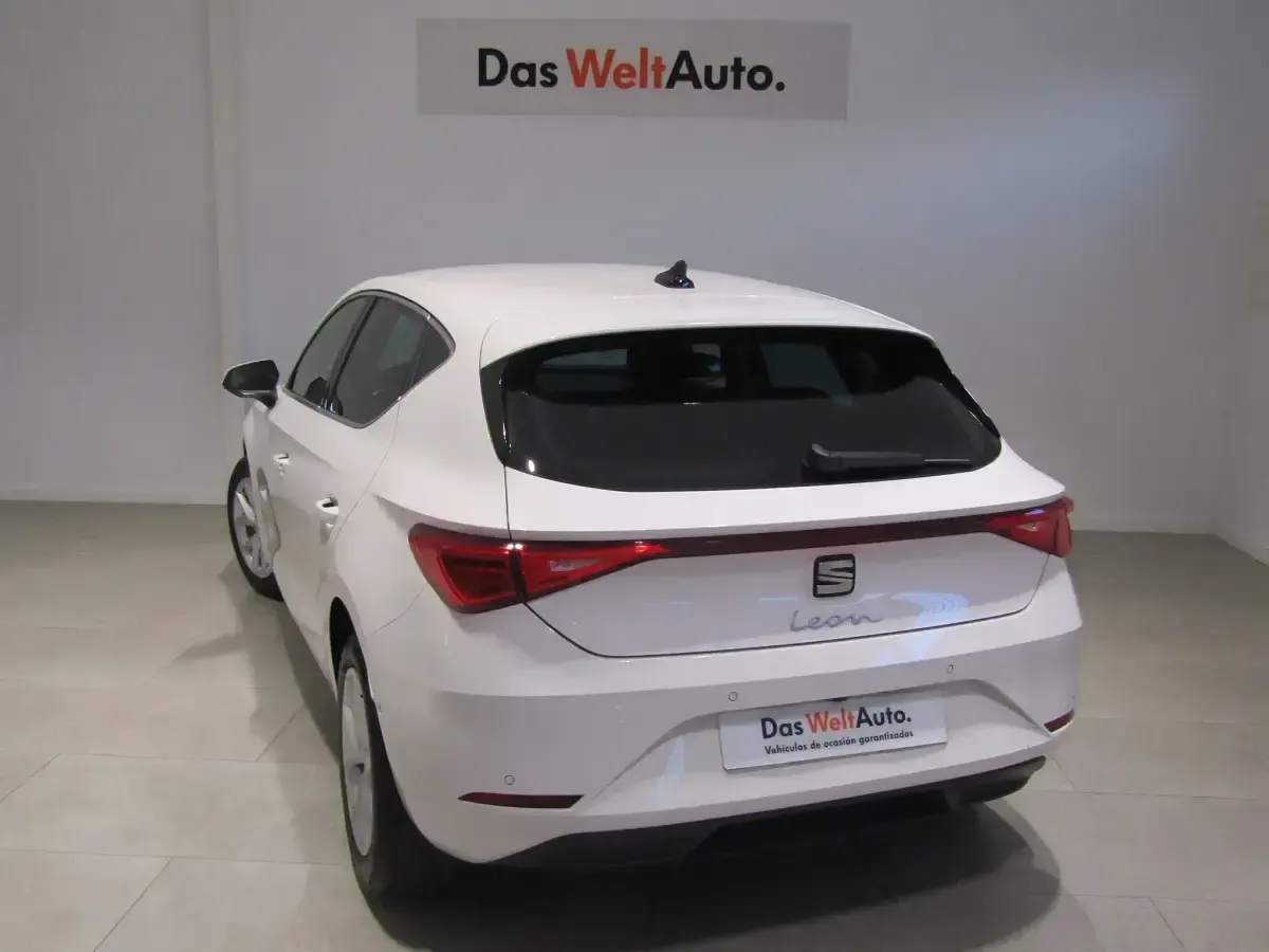 Nuevo Seat Leon Style 150 CV (110 kW) 2026 Blanco