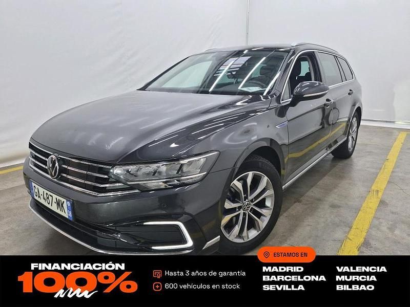 Negro Usado 2021 VW Passat GTE Familiar | 18.450 € (Buen precio) - Imagen 1/4