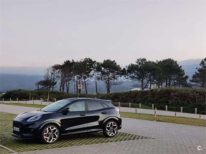 Usado Ford Puma ST 200 CV (147 kW) 2021 Negro SUV