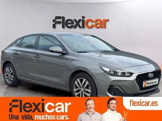 Käytetty Hyundai i30 116 HP (85 kW) 2019 Harmaa