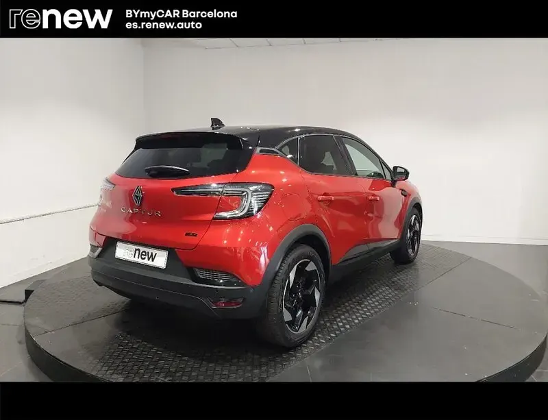 Usado Renault Captur Techno 145 CV (106 kW) 2025 Rojo SUV