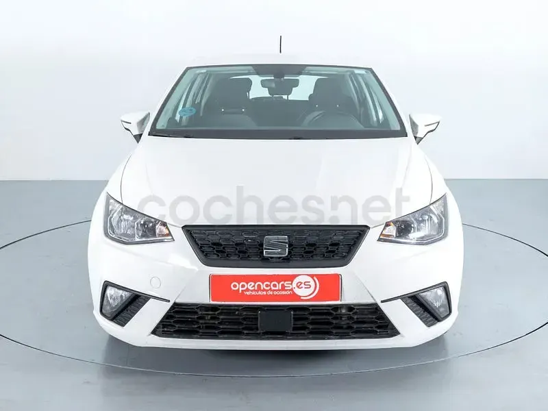 Usado Seat Ibiza Style 110 CV (80 kW) 2021 Blanco Utilitario