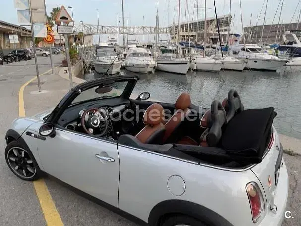 Usado Mini Cooper D Cabriolet 112 CV (82 kW) 2010 Beige Descapotable