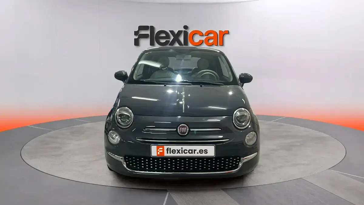 Usado Fiat 500 Dolcevita 69 HP (50 kW) 2019 Cinzento Sedan