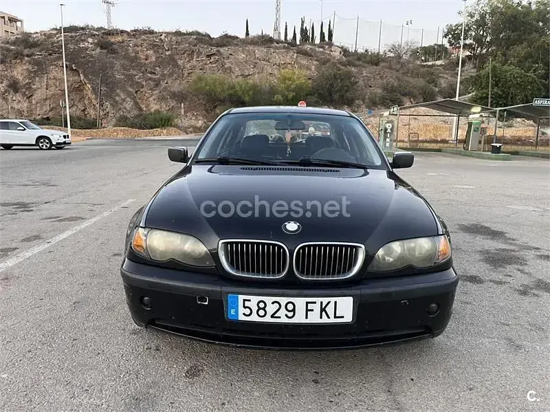 Usado BMW 320 150 HP (110 kW) 2003 Cinzento Sedan