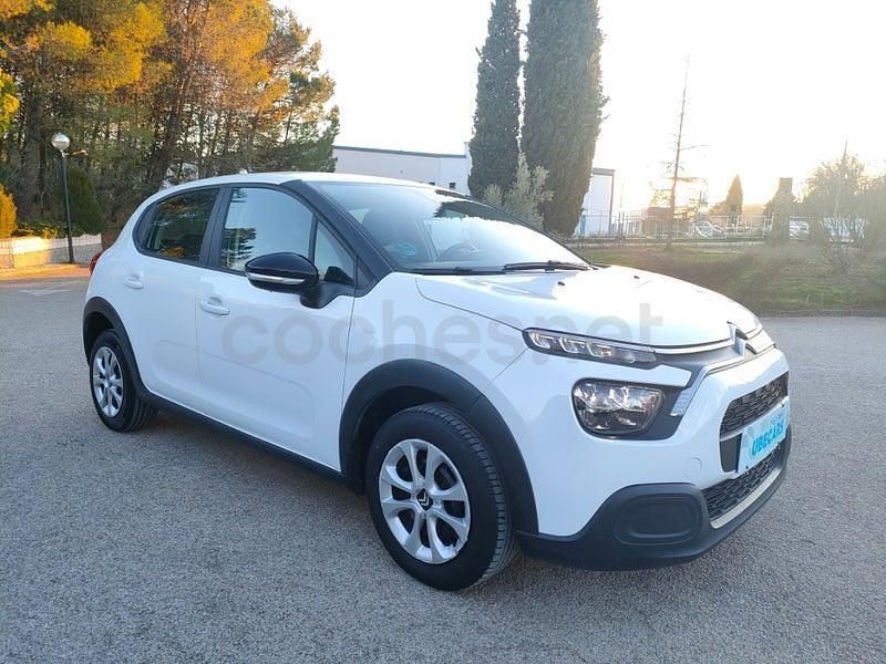 Usado Citroën C3 Live 102 CV (75 kW) 2021 Blanco Utilitario