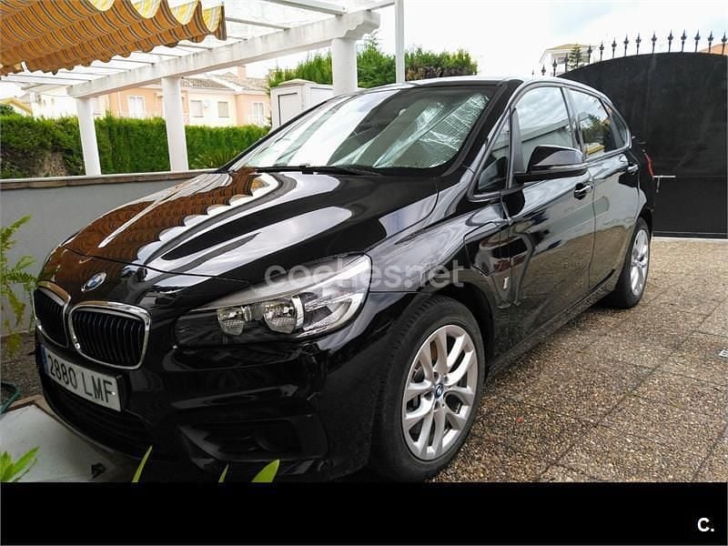 Usado BMW 225 Active Tourer iPerformance 224 CV (164 kW) 2018 Negro Monovolumen