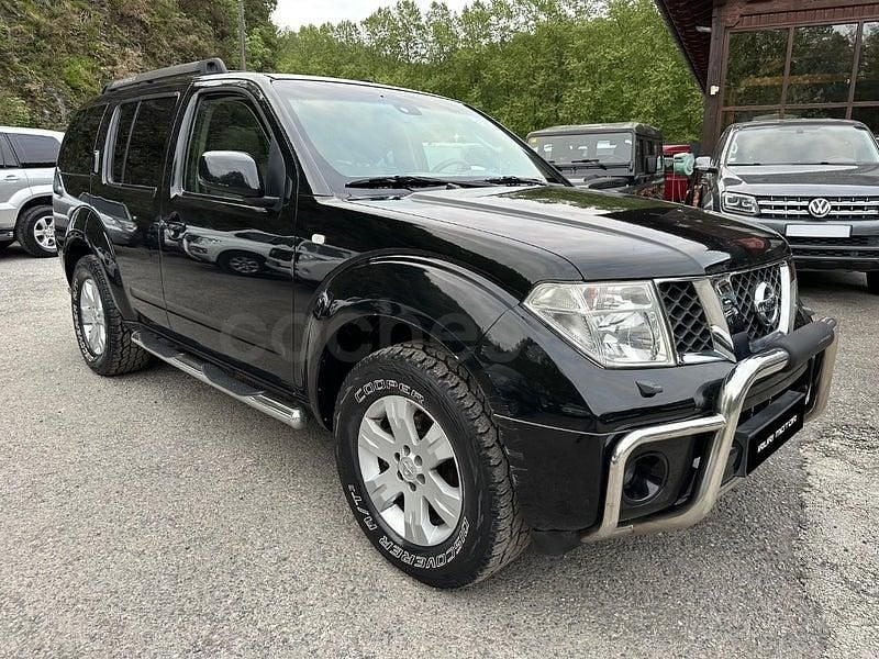 Usado Nissan Pathfinder 174 HP (127 kW) 2006 Preto SUV
