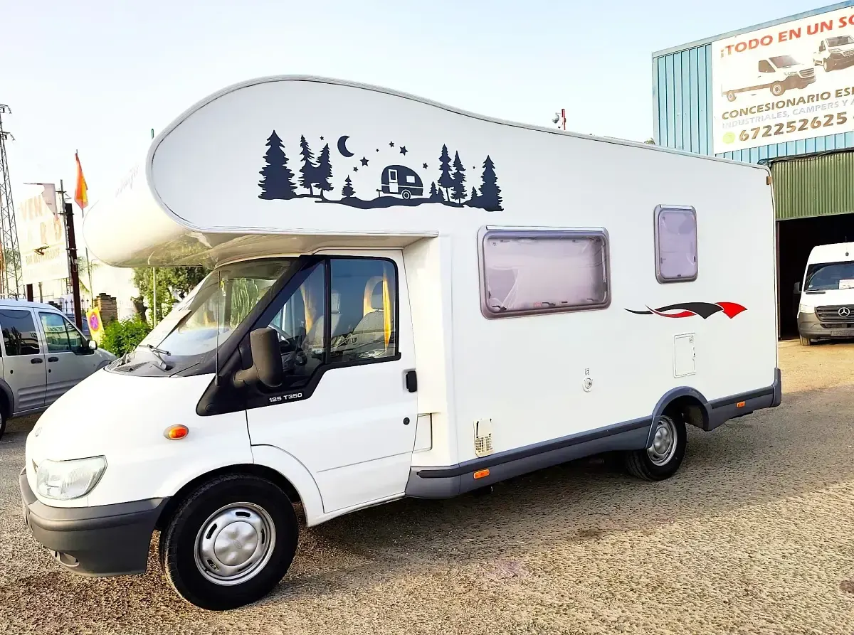 Usado Ford Transit 125 CV (91 kW) 2006 Blanco Van