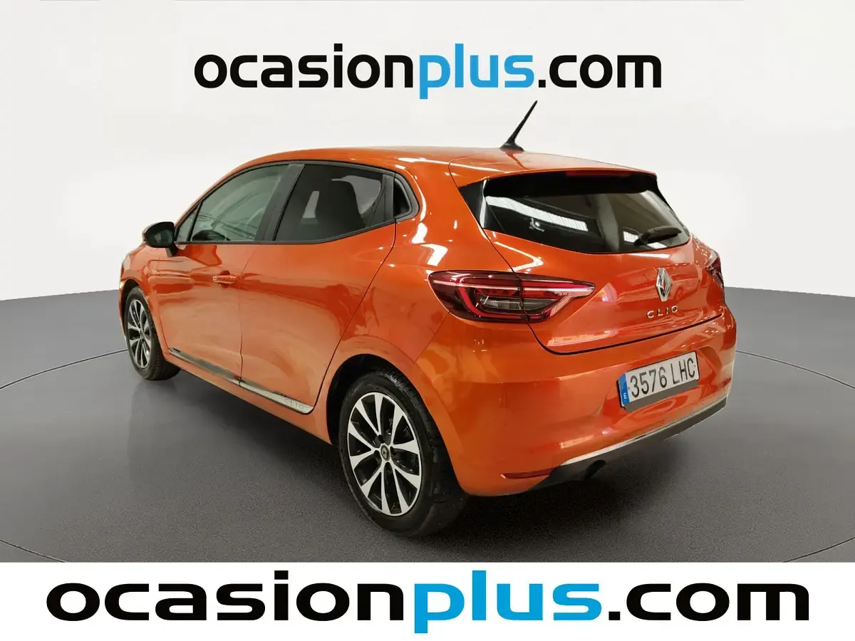 Usado Renault Clio Intens 72 CV (52 kW) 2020 Naranja Utilitario