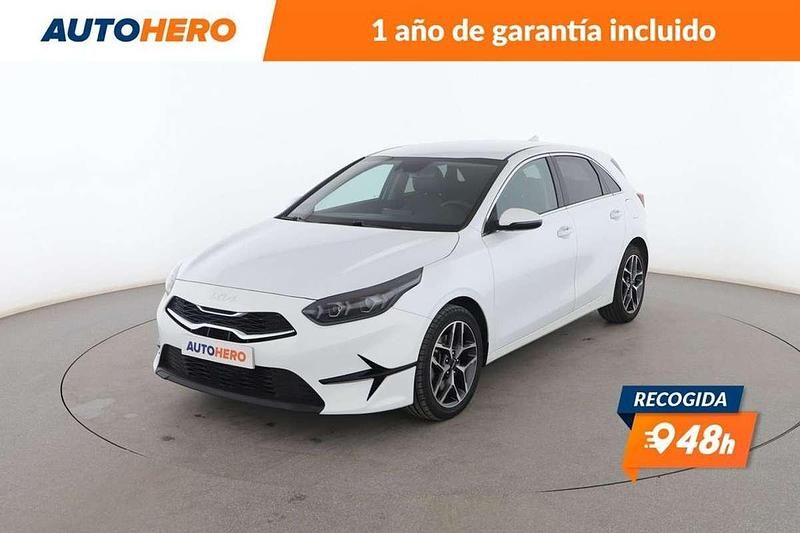 Blanco Usado 2021 Kia Ceed Berlina | 18.951 € (Precio justo) - Imagen 1/3