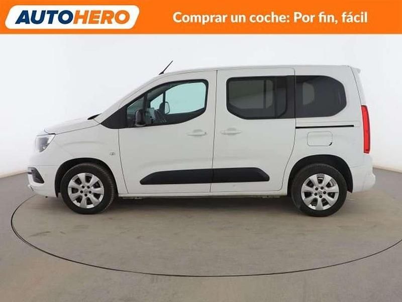 Usado Opel Combo Elegance 102 HP (75 kW) 2021 Branco Monovolume