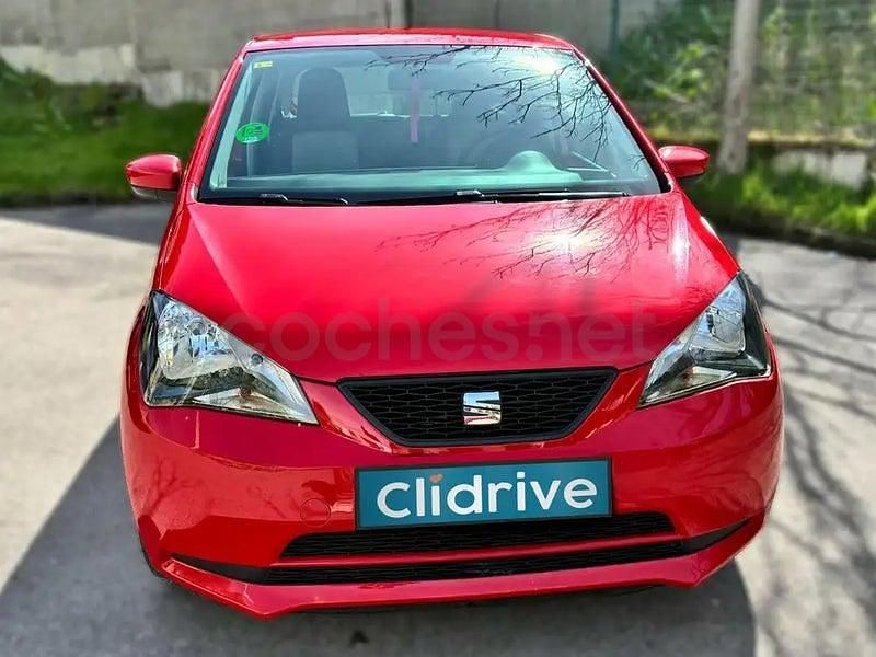 Usado Seat Mii Style 75 CV (55 kW) 2014 Rojo Utilitario
