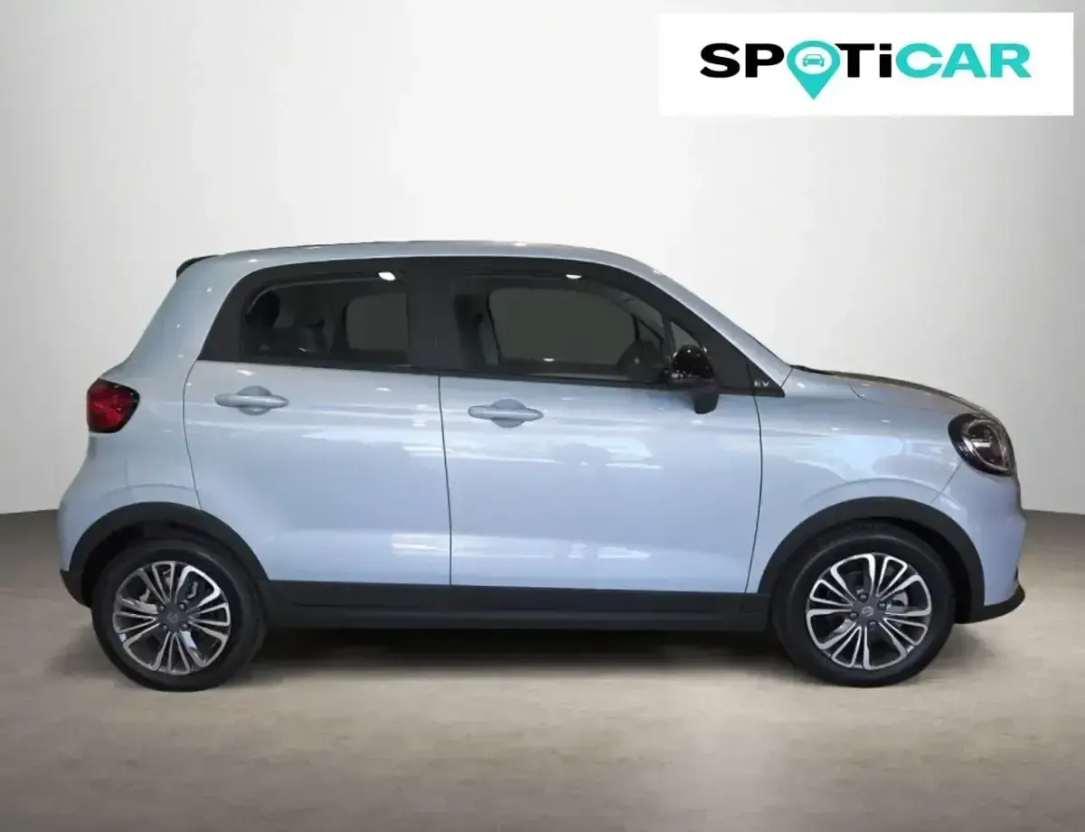 Nuevo Leapmotor T03 69 kW (95 CV) 2025 Gris Utilitario