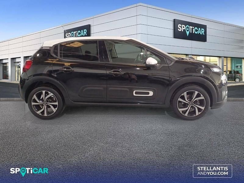 Usado Citroën C3 Shine 102 CV (75 kW) 2022 Negro Utilitario