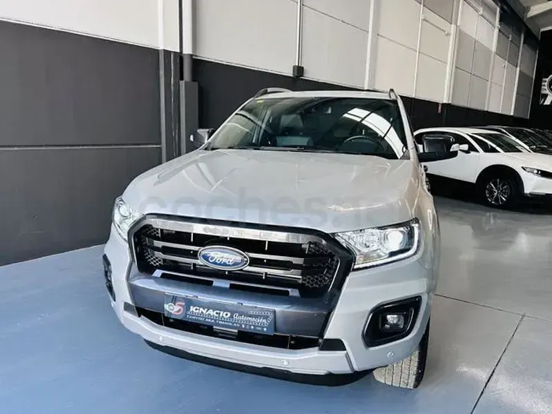 Usado Ford Ranger Wildtrack 213 CV (156 kW) 2022 Gris / plata Pickup/Camioneta