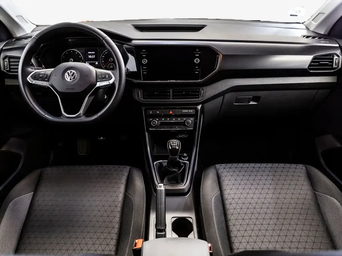 Usado VW T-Cross Advance 110 CV (80 kW) 2022 Profundo SUV
