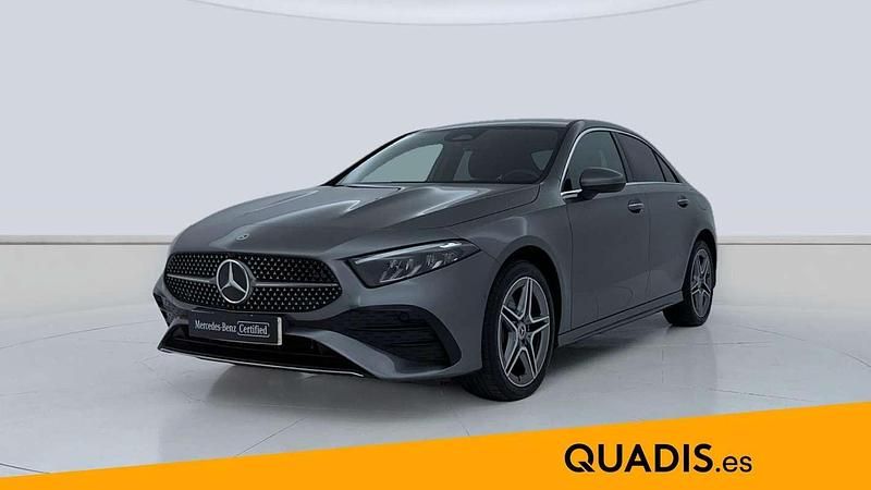 Gris Usado 2023 Mercedes A250 Berlina | 32.900 € (Precio justo) - Imagen 1/4