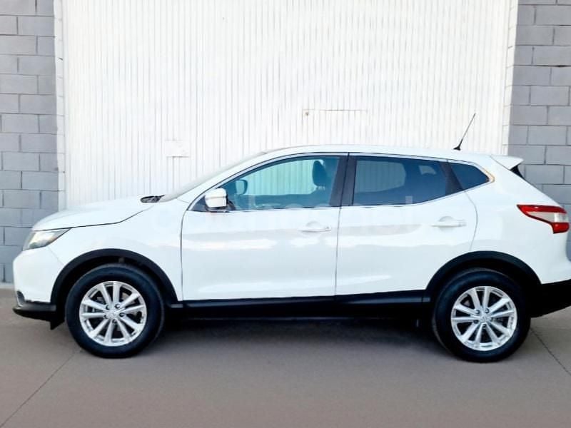 Usado Nissan Qashqai Tekna 130 CV (95 kW) 2014 Blanco SUV