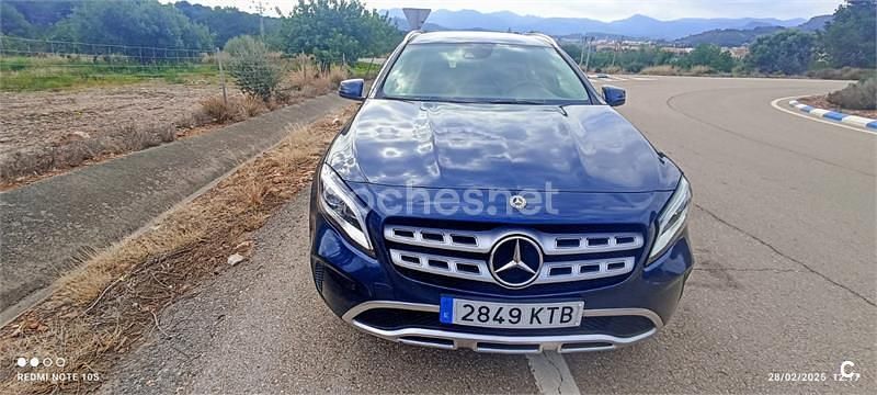 Usado Mercedes GLA200 136 CV (100 kW) 2019 Azul SUV