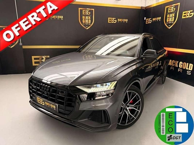 Usado Audi Q8 S-Line 286 CV (210 kW) 2022 Gris SUV
