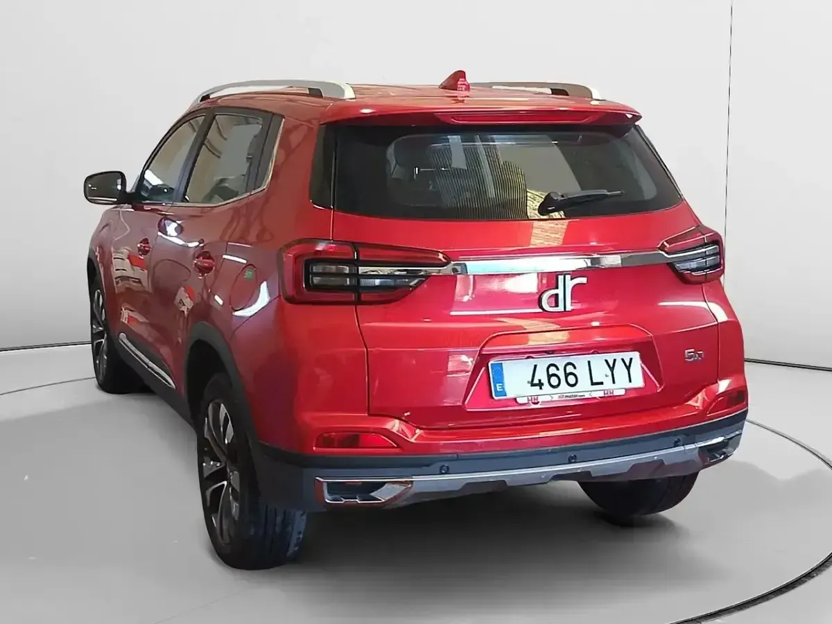 Usado DR DR 5.0 116 CV (85 kW) 2022 Rojo SUV