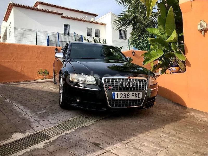 Usado Audi S8 450 CV (330 kW) 2007 Negro Berlina