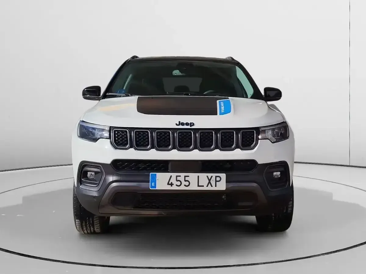 Usado Jeep Compass Trailhawk 240 CV (176 kW) 2022 Blanco SUV