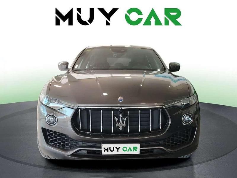 Usado Maserati Levante 430 CV (316 kW) 2018 Gris SUV