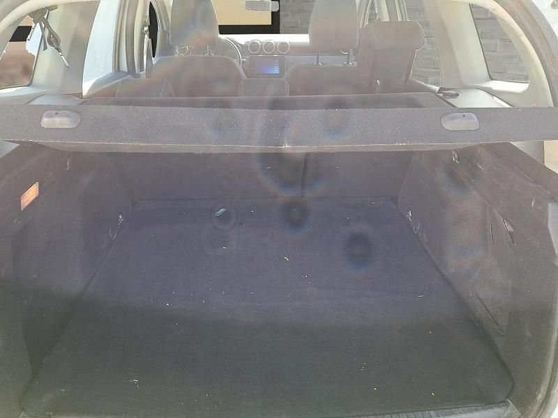 Usado Dacia Duster Comfort 115 CV (84 kW) 2023 Blanco SUV