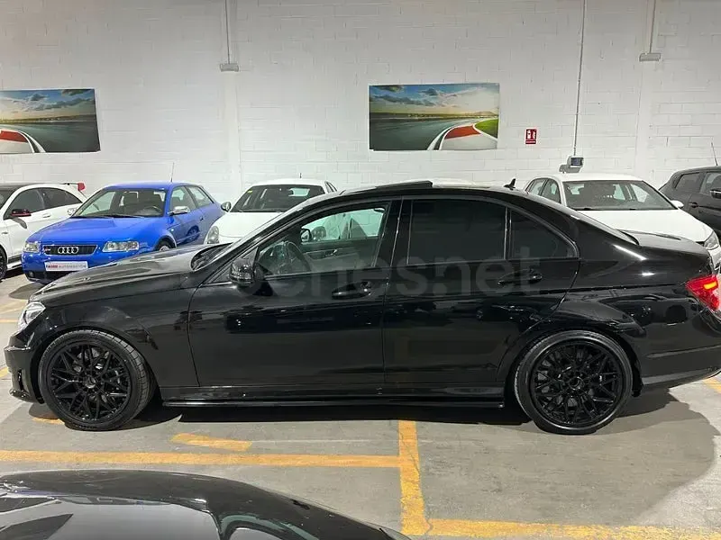 Usado Mercedes C350 Avantgarde 272 CV (200 kW) 2008 Negro Berlina