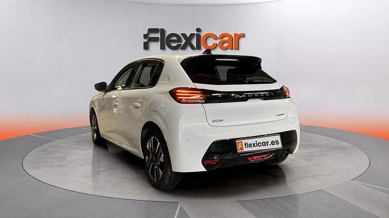 Usado Peugeot 208 Allure 110 CV (80 kW) 2025 Blanco Utilitario