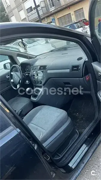 Usado Ford C-MAX Ghia 115 CV (84 kW) 2005 Negro Monovolumen