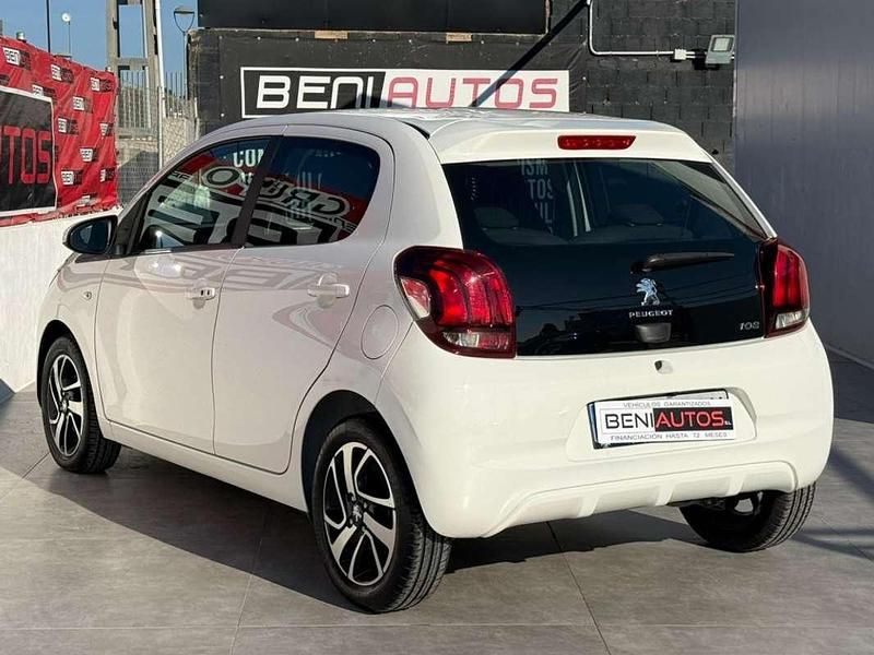 Usado Peugeot 108 Allure 69 CV (50 kW) 2018 Blanco Utilitario