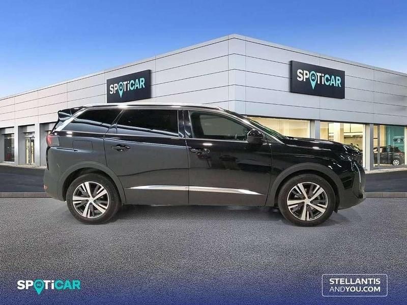 Usado Peugeot 5008 Allure 131 CV (96 kW) 2023 Negro SUV
