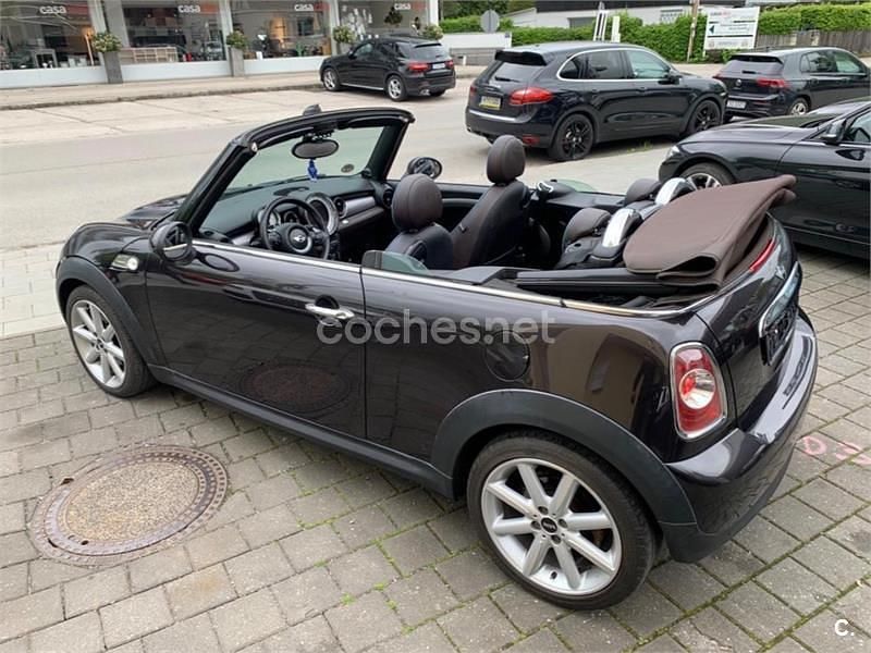 Usado Mini Cooper D Cabriolet 112 CV (82 kW) 2013 Marrón Descapotable