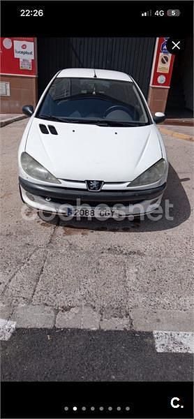 Blanco Usado 2003 Peugeot 206 Berlina | 1400 € (Precio justo) - Imagen 1/4