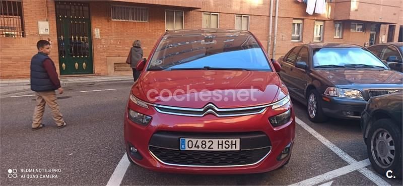 Usado Citroën C4 Exclusive 114 CV (83 kW) 2014 Rojo Berlina