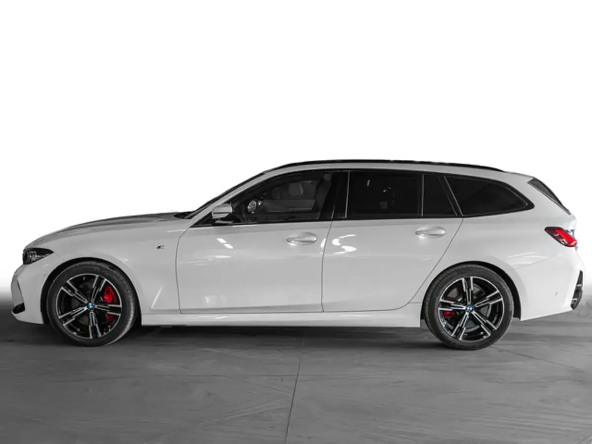Usado BMW 320 Comfort Edition 190 CV (139 kW) 2025 Blanco Familiar