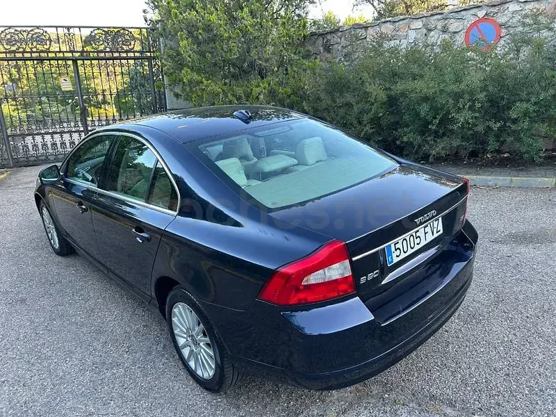 Usado Volvo S80 Summum 185 CV (136 kW) 2007 Azul Berlina