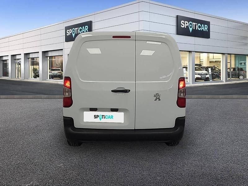 Usado Peugeot Partner 73 CV (53 kW) 2021 Blanco Monovolumen